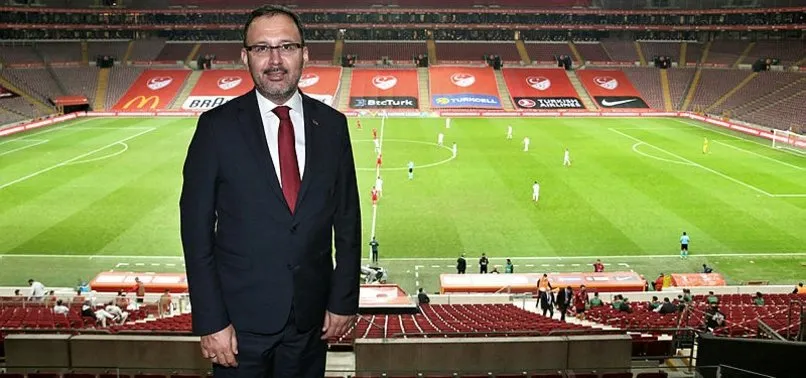 Gençlik ve Spor Bakanı Kasapoğlu: Pes etmeyen koşan bir takım var