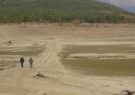 Bursa’da 60 milyon metreküp kapasiteli baraj tamamen kurudu! Sadece 50 günlük su kaldı