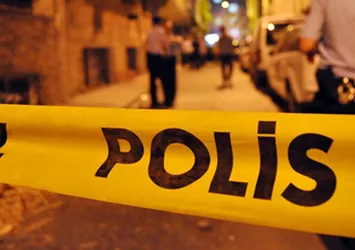 Camiden çıkan muhtara kanlı pusu
