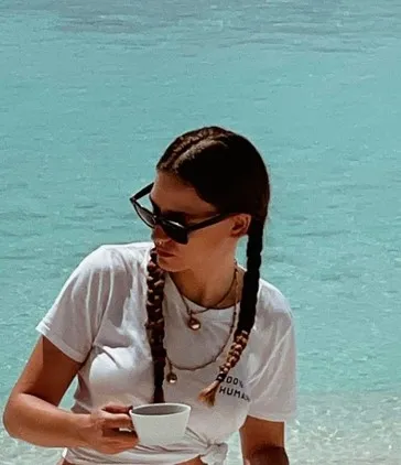 serenay-sarikayadan-yeni-proje-geliyor-1660469491812.jpg Serenay Sarıkaya’dan yeni proje geliyor! - 3