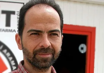 Nasuh Mahruki'ye 'istifa' et çağrısı