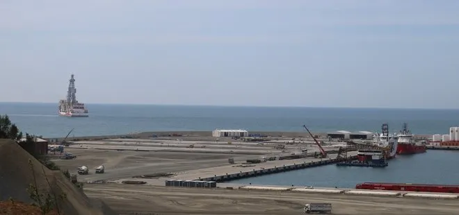 Son dakika: Yeni rezervler için görevde! Kanuni Sondaj Gemisi Karadeniz’e açıldı!