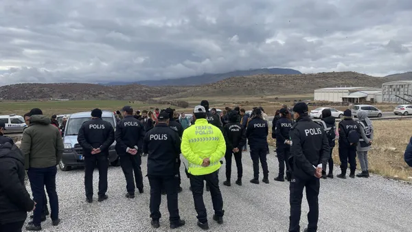 konyadaki-barinakta-2-skandal-kopeklerin-ardindan-bu-kez-de-kediler-ifadesi-cileden-cikartti-1669445132525.jpg Konya'daki barınakta 2. skandal! Köpeklerin ardından bu kez de kediler! İfadesi çileden çıkarttı - 4