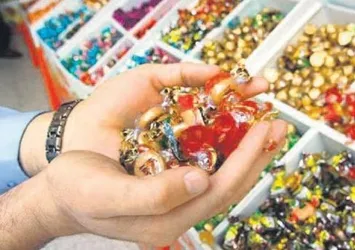 Çikolatalı şekerin üstünde beyaz tabaka olmasın!