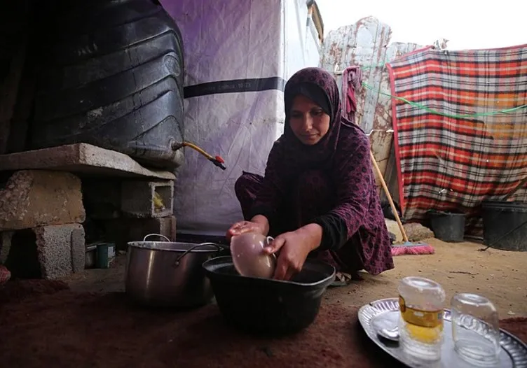 Soykırımın gölgesinde Gazze'de anne olmak! Gazzeli çocukların Anneler Günü hediyesi: Cennet kokusu