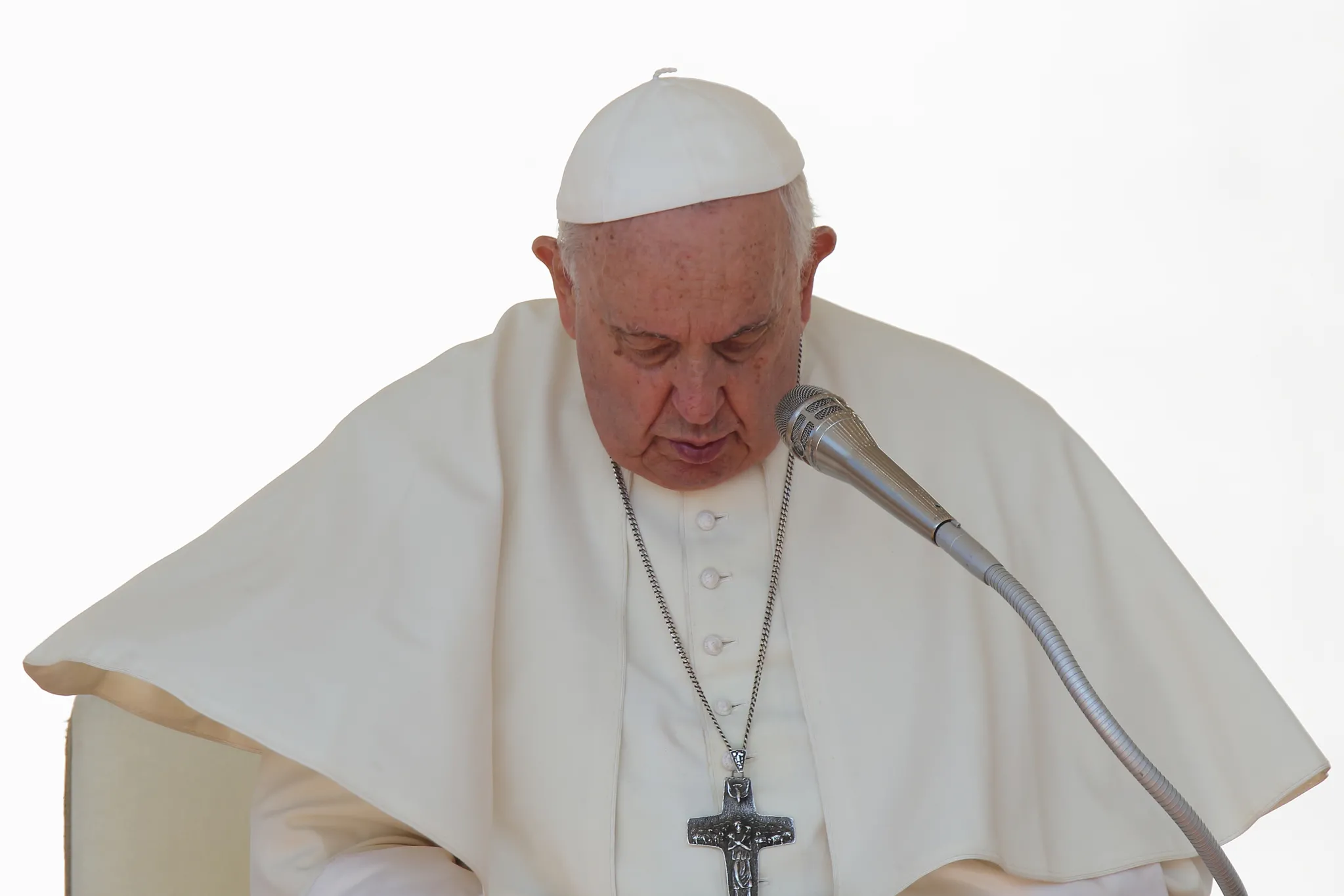 Papa Franciscus’tan Siyonist İsrail’e Gazze tepkisi: Acı veriyor!