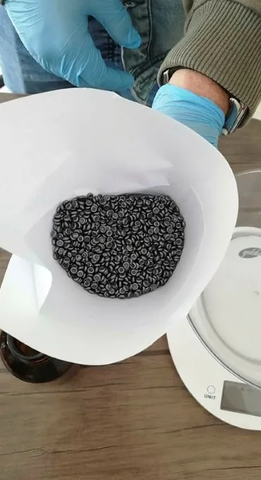 Osmaniye'de 475 gram 'selenyum 74' adlı kimyasal madde ele geçirildi - 4