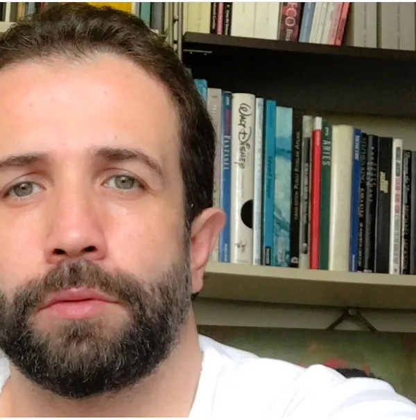 1608441549243.jpg Ünlü senarist Alper Alpözgen evinde ölü bulundu - 3