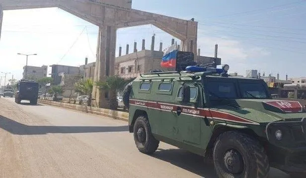 Rus askeri polis konvoyu Ayn El Arab'a girdi - 2