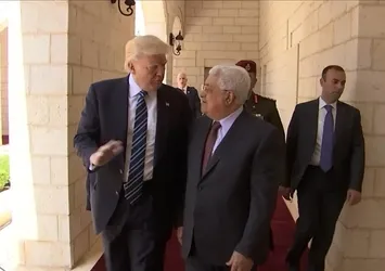 ABD Başkanı Trump'ı Filistin'de Mahmut Abbas karşıladı