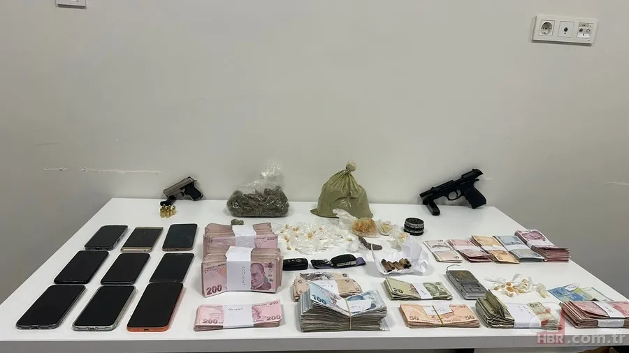 Uyuşturucu satıcılarının zula evine baskın: Biri 18 yaşından küçük 5 şüpheli gözaltında 7