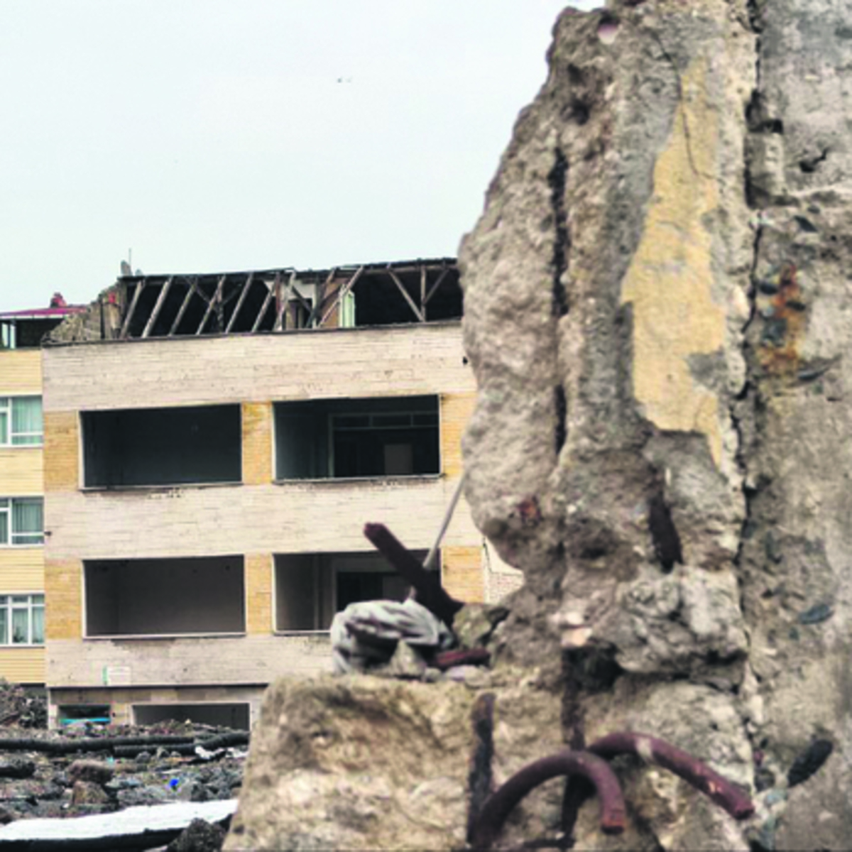 İBB’nin kentsel dönüşüm enkazı: Ev mi veriyorlar kulübe mi?