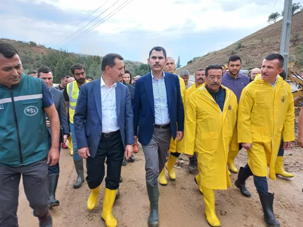 Ankara’daki sel felaketinin bilançosunu açıklayan Bakan Kurum’dan muhalefete sert eleştiri: Bize çevrecilik dersi vermeyin