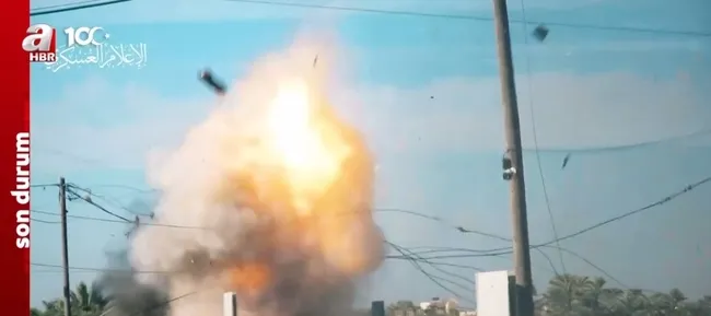 hamas-israil-tankini-imha-etti-gazzeyi-isgal-eden-israil-buyuk-direnisle-karsilasiyor-1702893770041.jpg Hamas İsrail tankını imha etti! Gazze'yi işgal eden İsrail büyük direnişle karşılaşıyor - 4