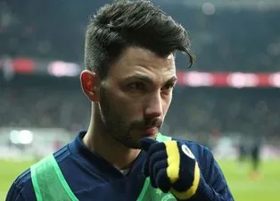 Ersun Yanal Tolgay Arslan ikilisinin hareketleri dikkat çekti