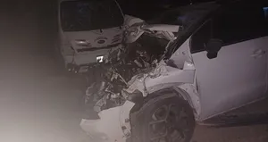 Ankara’da otomobil ile kamyonet çarpıştı: 6 yaralı