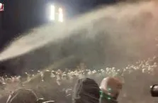 Marjinal gruplardan polise saldırı!