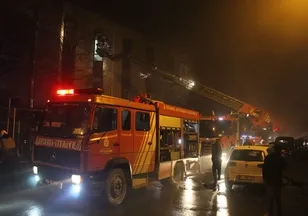 Marangozhanede korkutan yangın