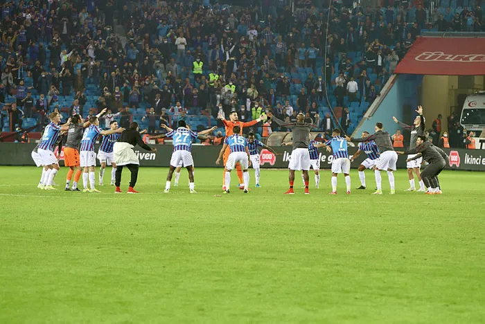 Trabzonspor Kulüp Başkanı Ahmet Ağaoğlu'ndan Fenerbahçe maçı ve penaltı yorumu - 8