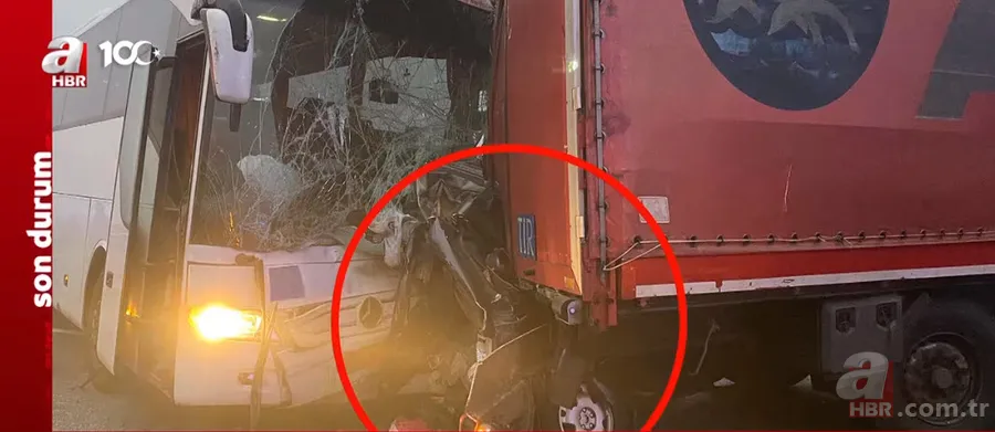 Sakarya’da 10 kişinin öldüğü kaza nasıl yaşandı? A Haber ekibi canlandırma animasyonu hazırladı! Uzman isim değerlendirdi 2