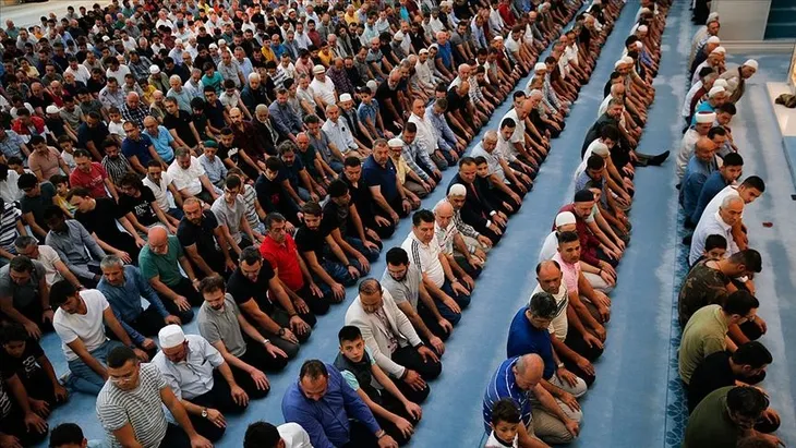 Bayram namazı saat kaçta? 2 Mayıs 2022 il il bayram namazı saatleri | İstanbul, Ankara, İzmir bayram namazı kaçta?