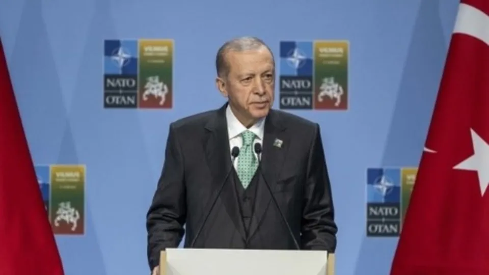 Başkan Erdoğan’dan Litvanya’daki NATO zirvesinde kritik açıklamalar: Terörle mücadele bizim kırmızı çizgimizdir