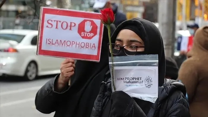 Avrupa'nın derdi İslam! Bölgede yaşayan Müslümanlar polise gidemiyor - 2