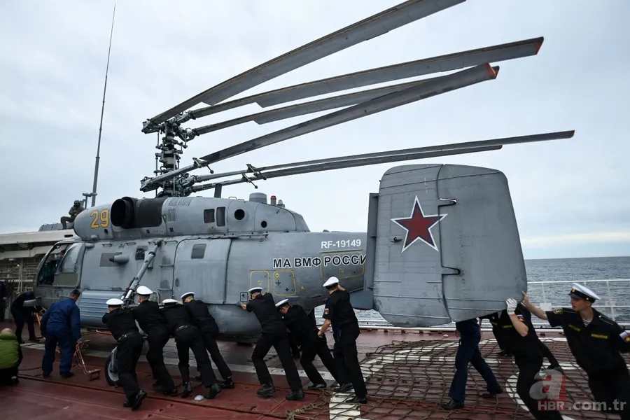 Çin de katılıyor! Rusya’daki Vostok-2022 askeri tatbikatından yeni görüntüler 12