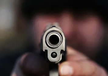 Pideyi beğenmeyen müşterisini vurdu!