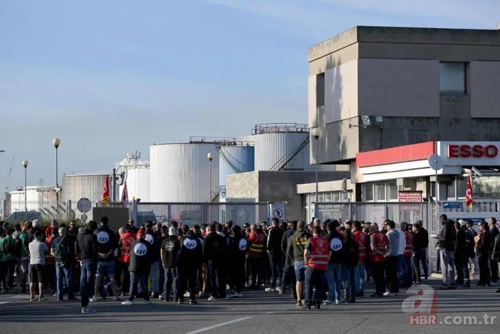 Fransa’da akaryakıt isyanı büyüyor! Akaryakıt istasyonunu işgal eden gençler benzin fiyatını kendileri belirledi