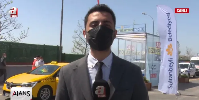 Sultanbeyli’de dezenfeksiyon tüneli kuruldu! Taksi ve minibüsler dezenfekte ediliyor - 1