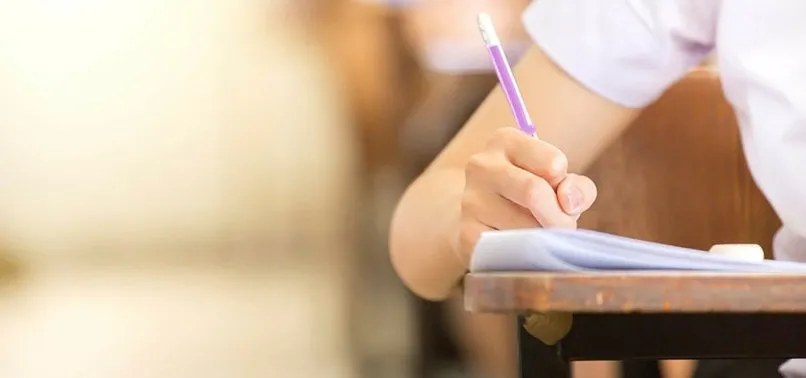AÖL kayıtları ne zaman bitiyor? 2021 AÖL açık lise kayıt yenileme nasıl yapılır? 1. dönem sınavı ne zaman?