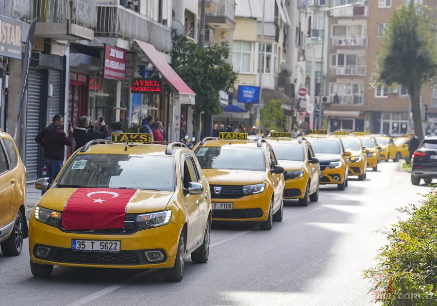 İzmir’deki taksici cinayetinde kan donduran detay: 15 dakika başında beklemiş 4