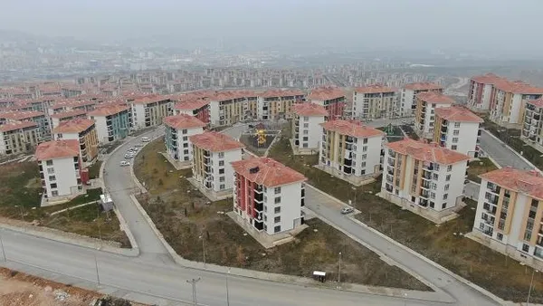 baskan-erdogan-afet-bolgesinde-depremden-etkilenen-11-il-icin-temel-atma-toreni-1679583110253.jpg