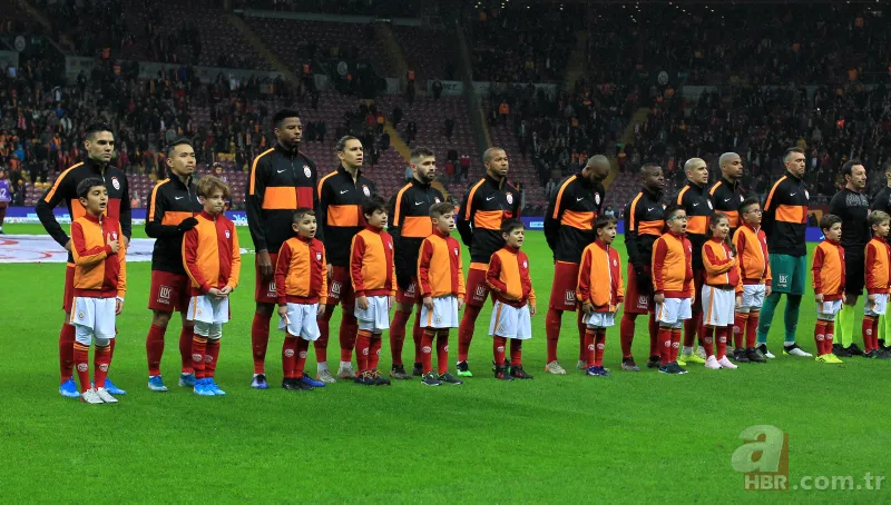 Galatasaray 3. bombayı patlatıyor! 1