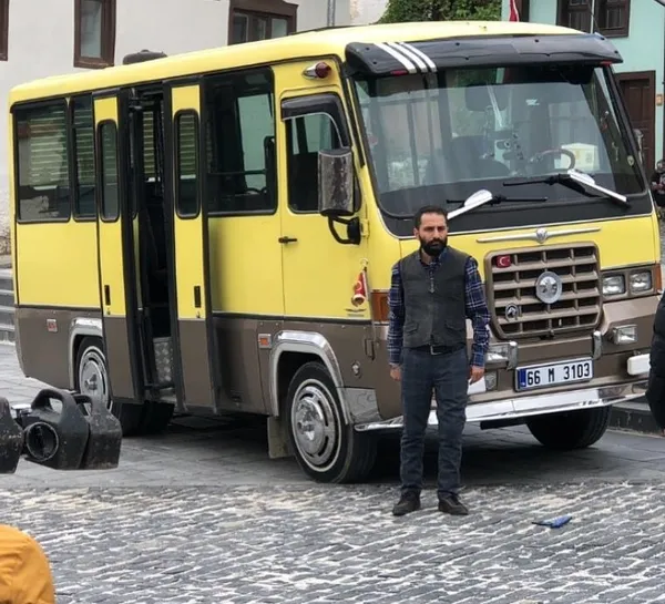 1667123500882.jpeg Ödülünü Fincancı'ya ithaf eden Özcan Alper'e tepki gösteren Burak Haktanır konuştu: Film festivalleri şov yapma etkinliklerine dönüştü - 3