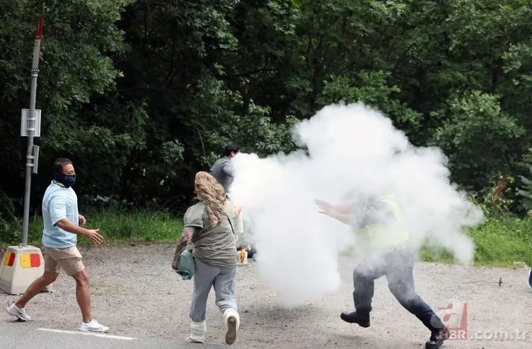 İsveç'te yine Kur'an-ı Kerim yakıldı! Bir kadın yangın söndürücü tüple engel olmaya çalıştı 3