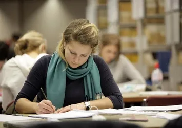 Gençler, Diyanet’e bakın neler sordu?