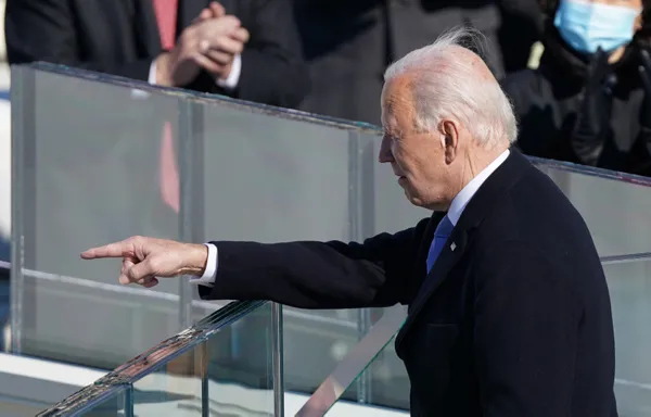 abdnin-46baskani-joe-biden-yeminini-etti-bugun-demokrasi-gunudur-1611163748246.jpg ABD'nin 46.Başkanı Joe Biden yeminini etti! "Bugün demokrasi günüdür"