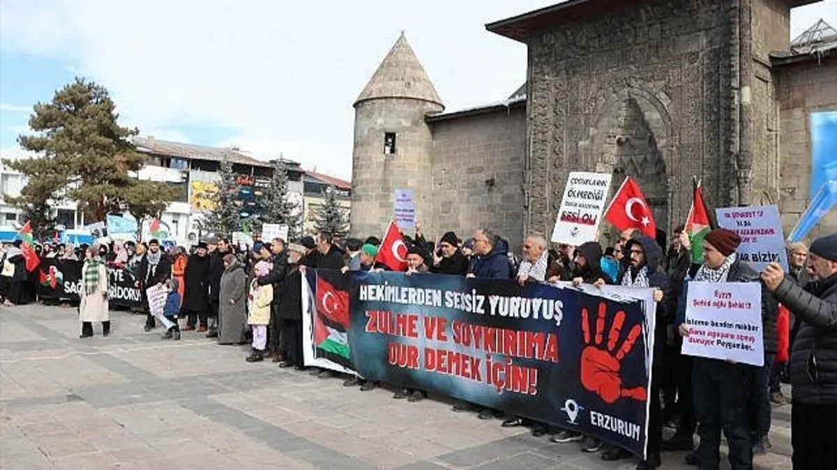 Gazze'ye Destek için Erzurum'da Sessiz Yürüyüş
