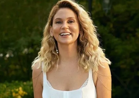 Farah Zeynep Abdullah başarıyı kaldıramadı! “Her eleştiriye laf yetiştiriyor”