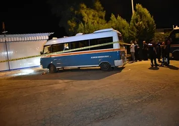 İzmir'de minibüs şoförü saldırıya uğradı ! 1 ölü