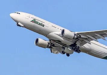 Alitalia Havayolları iflas etti