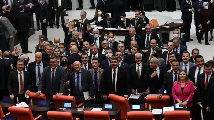 Son dakika: 2022 Yılı Bütçesi TBMM’de kabul edildi