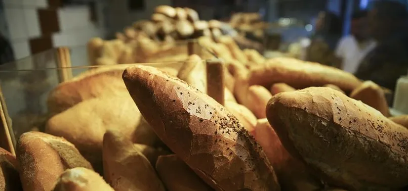 Ekmekte yine gramaj oyunu! 200 gramı 5 TL'den satmaya başladılar