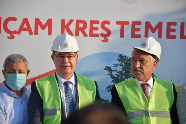 chpli-adana-buyuksehir-belediye-baskani-zeydan-karalarayni-parki-iki-kez-acti-1624870181107.jpg CHP’li Adana Büyükşehir Belediye Başkanı Zeydan Karalar aynı parkı iki kez açtı - 2