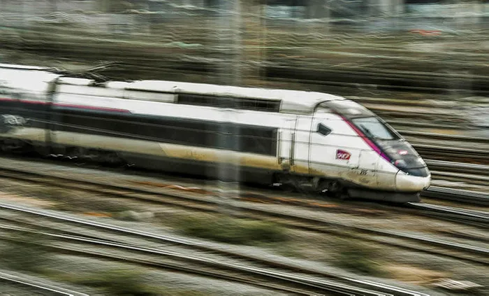 Olimpiyat Oyunları öncesi Fransa'da neler oluyor? Hızlı tren hattına sabotaj! Seferler tıkandı! Ülkede kırmızı alarm - 1