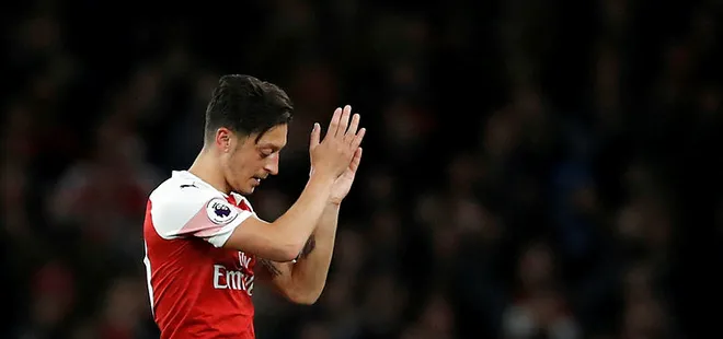 Mesut Özil’den Hello Brother mesajı