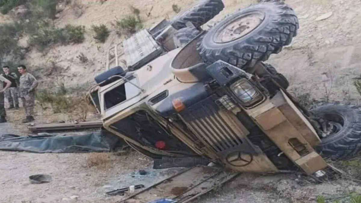 Şırnak'ta askeri araç devrildi: Yaralanan yedi asker hastaneye kaldırıldı
