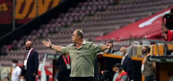 Galatasaray Teknik Direktörü Fatih Terim’den maç sonu zehir zemberek açıklamalar